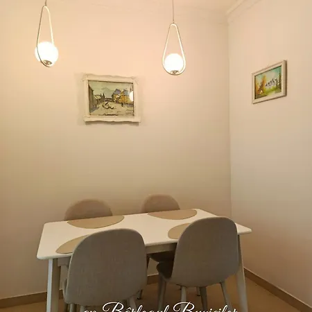 Ap Barlogul Bunicilor Апартаменти *
